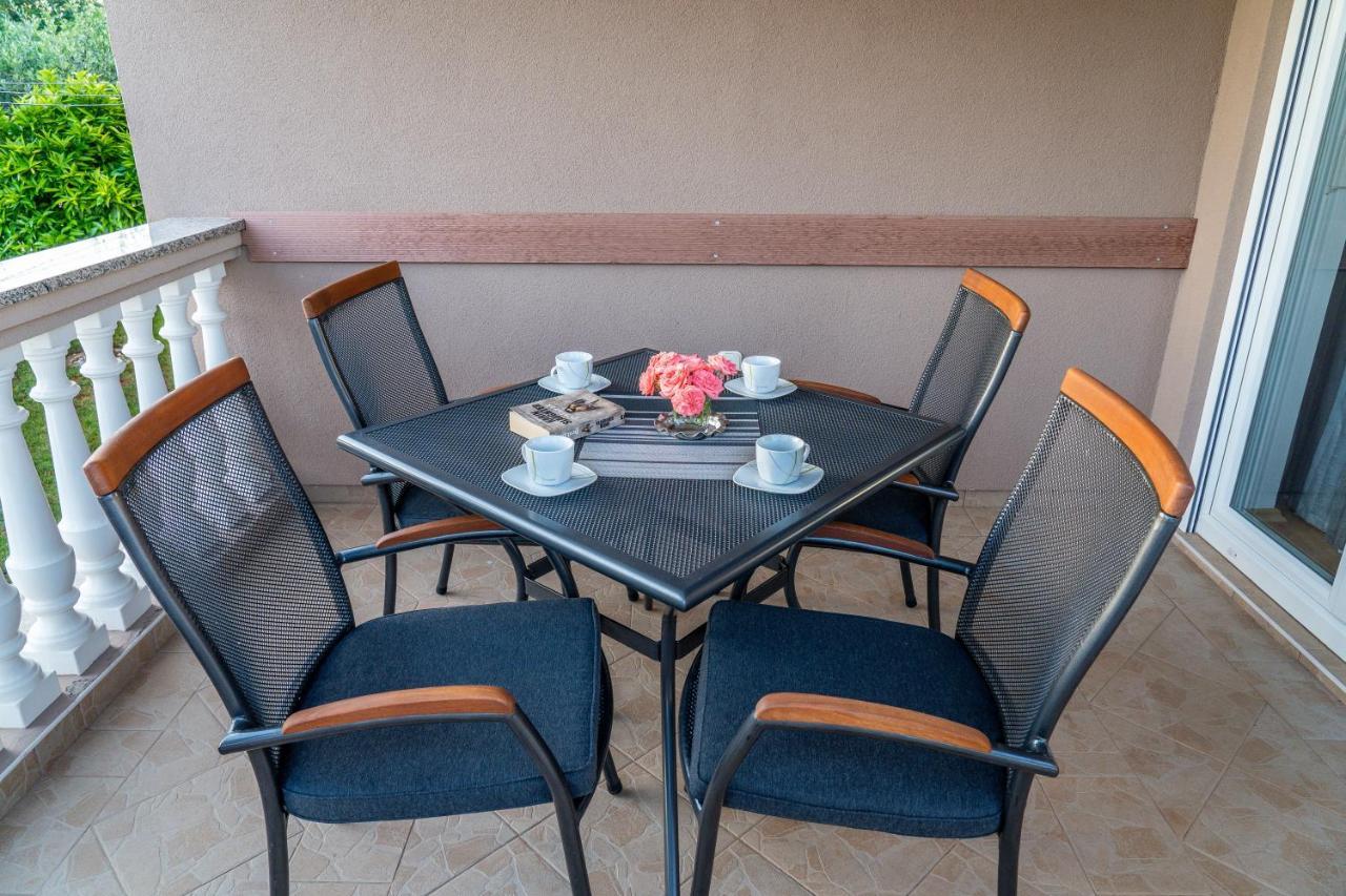 Apartment Suncica Пула Екстер'єр фото