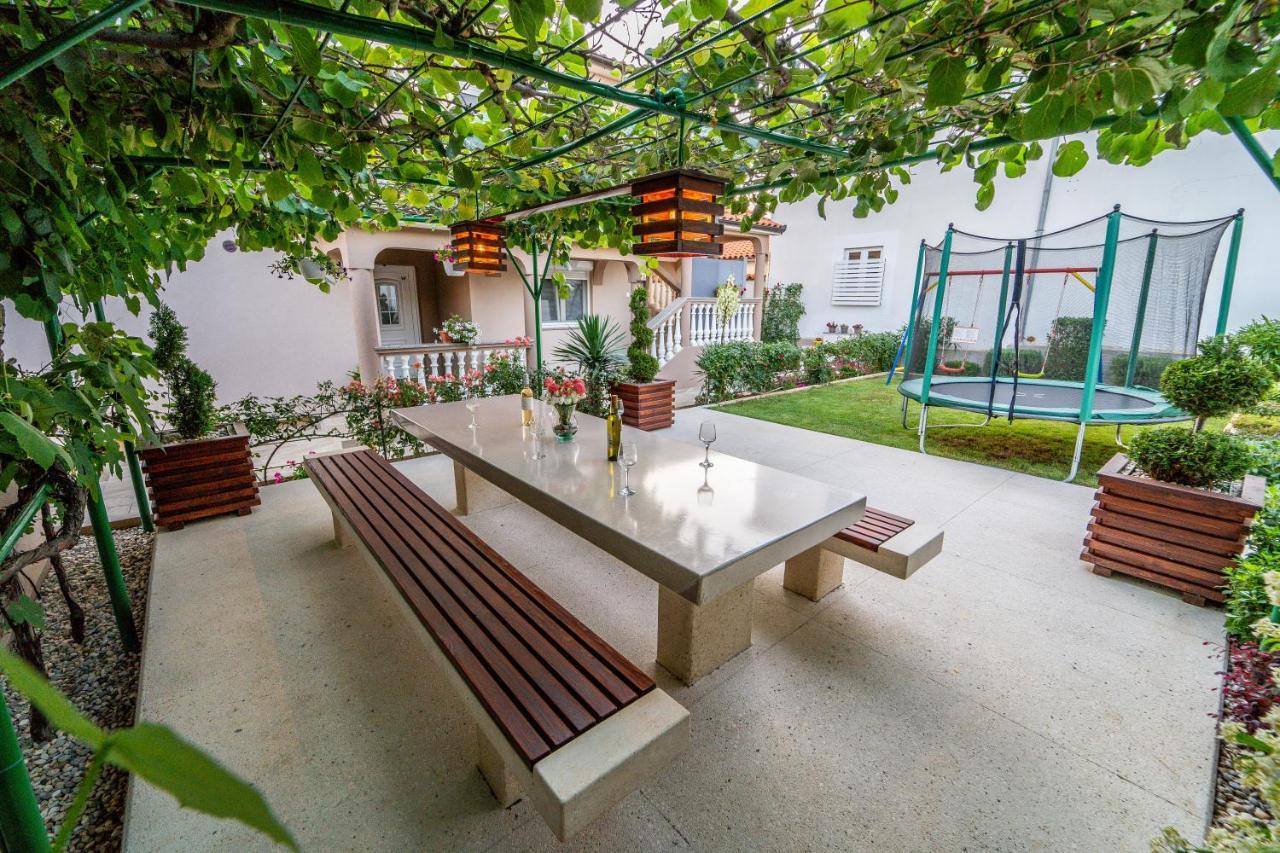Apartment Suncica Пула Екстер'єр фото