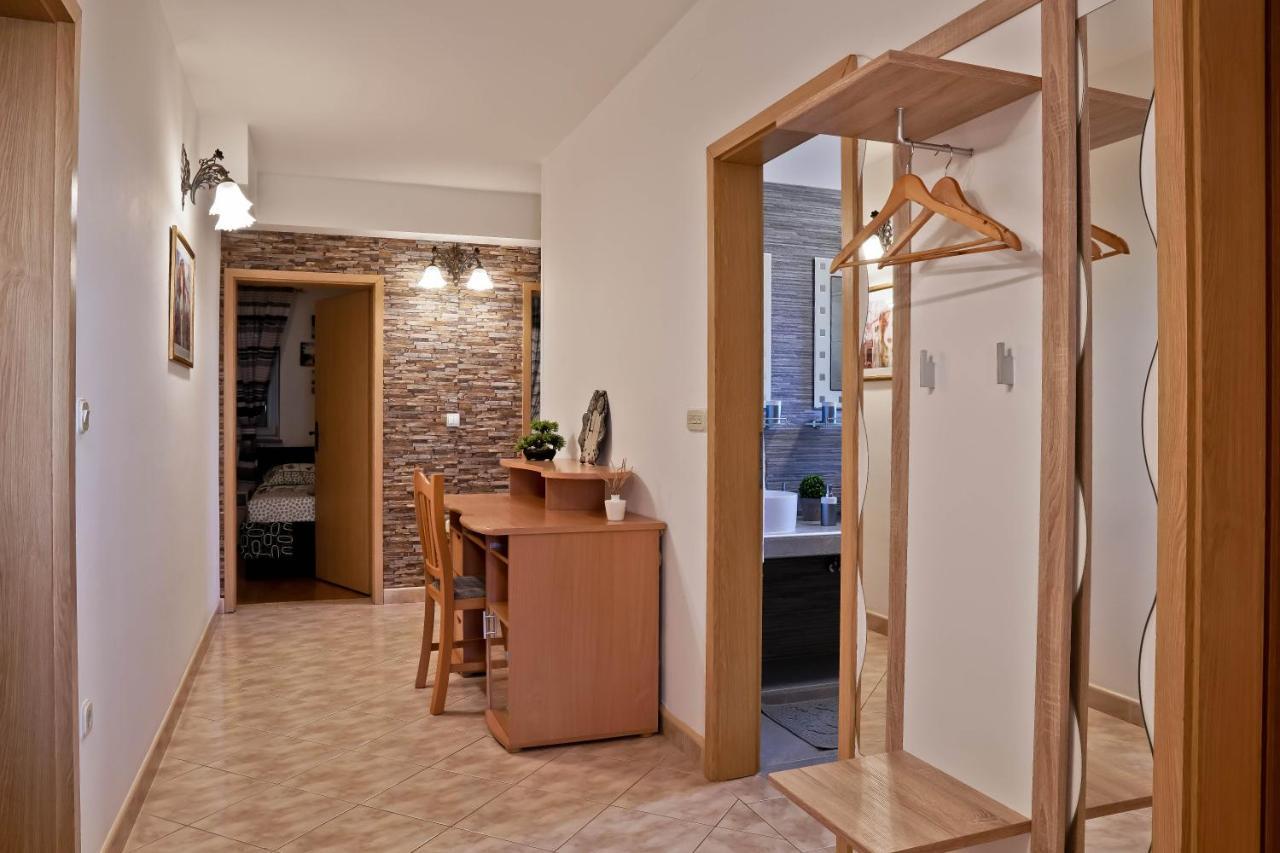 Apartment Suncica Пула Екстер'єр фото