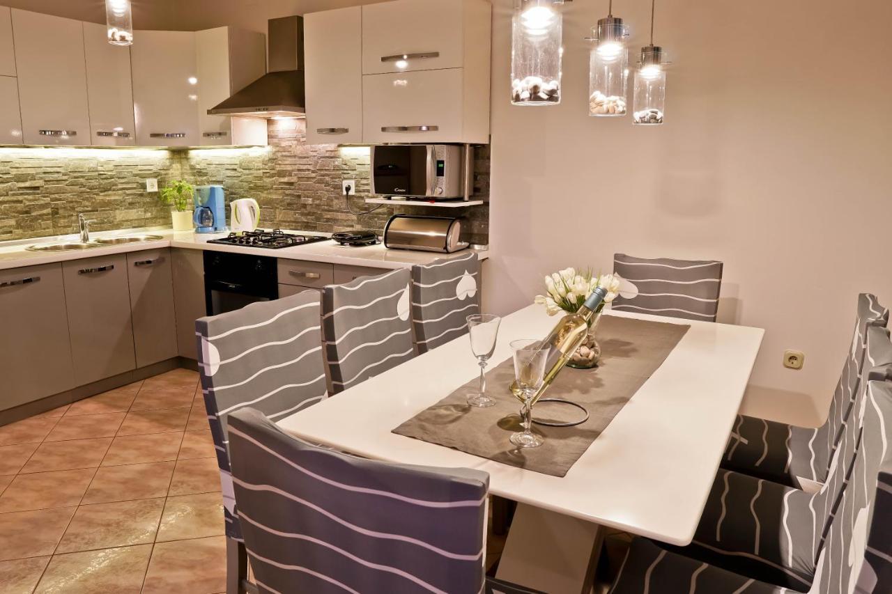 Apartment Suncica Пула Екстер'єр фото
