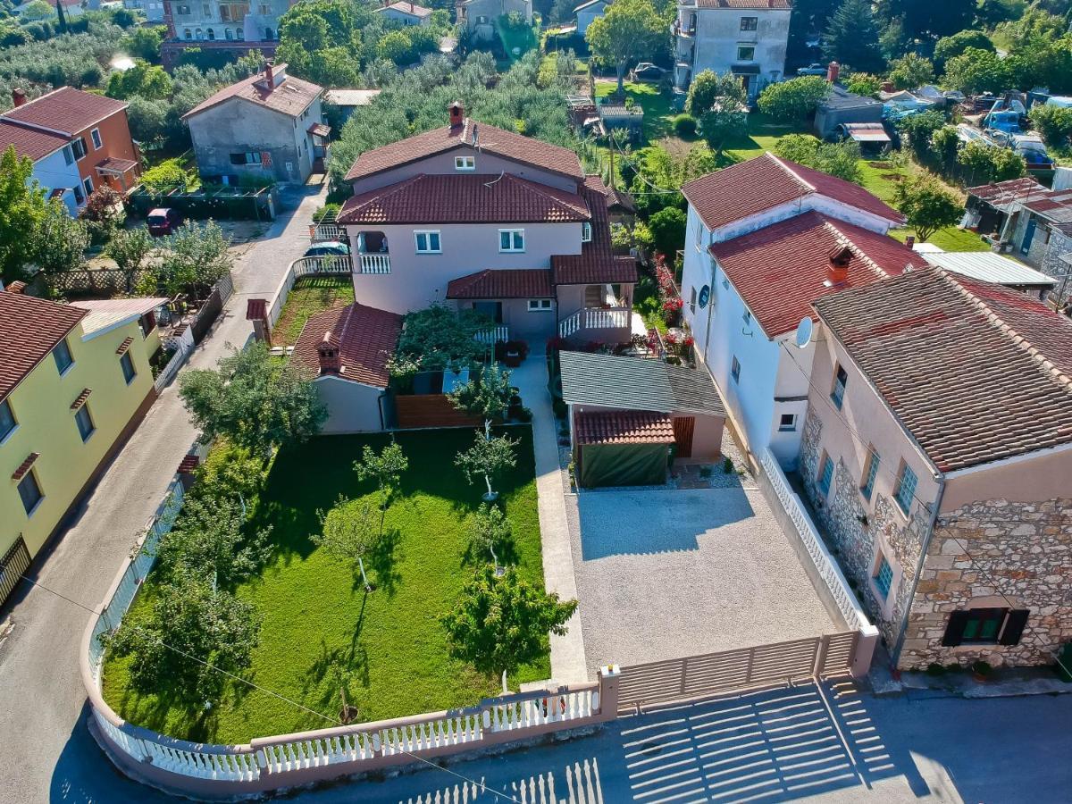 Apartment Suncica Пула Екстер'єр фото